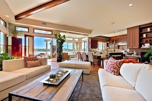 Smart TV, fireplace, video games