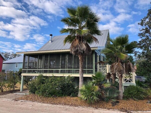 Exterior - Redfish Lodge- Steinhatchee Landing Resort Sleep 5 (Steinhatchee)