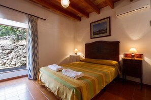 5 habitaciones y caja de seguridad en la habitación 