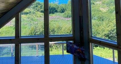 Welcome to Redoubt Retreat!