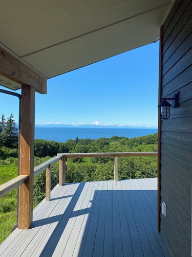 Welcome to Redoubt Retreat!