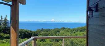 Welcome to Redoubt Retreat!