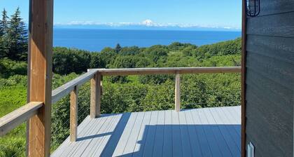 Welcome to Redoubt Retreat!