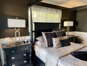 3 bedrooms, iron/ironing board, travel cot, free WiFi