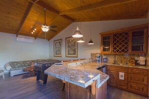 Exclusive House, 4 Bedrooms, Beach View, Beachfront | Living area | 32-inch Smart TV with cable channels, TV