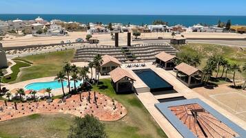 Condo Premium, 2 habitaciones, vista parcial al mar, frente al mar | Terraza o patio