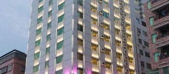 Lavande Hotel (Heyuan Longchuan)