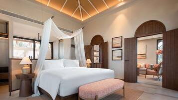 Villa, 1 Bedroom | Minibar, in-room safe, desk, blackout curtains
