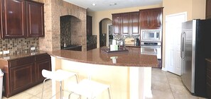 Presidential House, 6 Bedrooms, Non Smoking | Private kitchen | Fridge, microwave, oven, stovetop - 6Bdrm 4.5Bath 8Beds - HOME BIG AS TEXAS (Richmond)