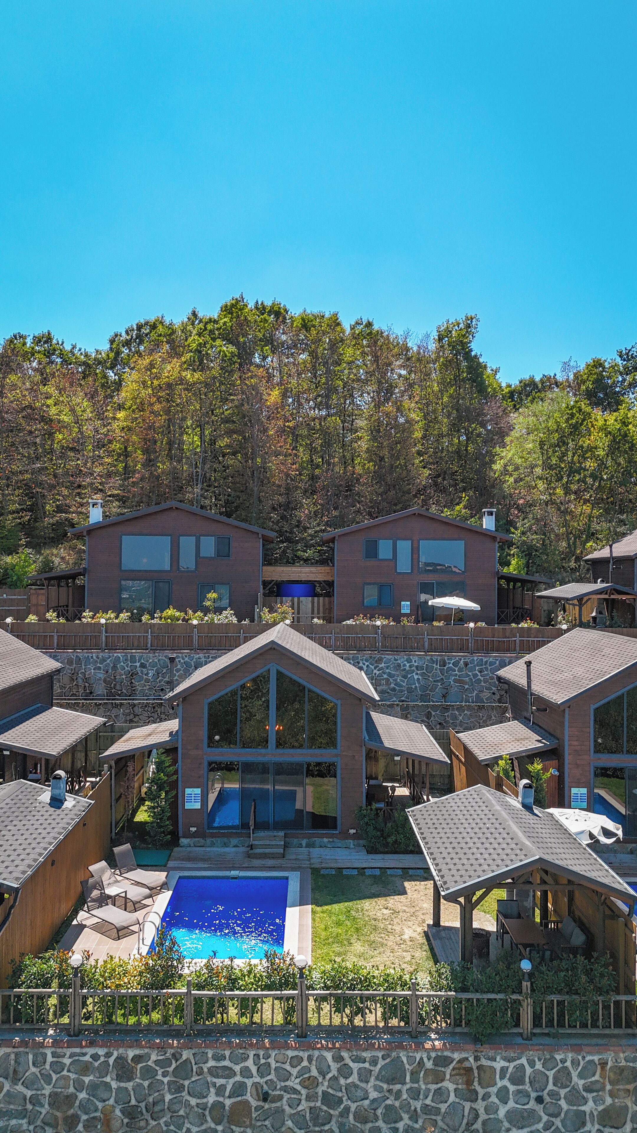 Bungalow Deluxe, 2 habitaciones, vista al lago | Ropa de cama de alta calidad, escritorio y insonorización 