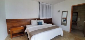 1 Schlafzimmer, Zimmersafe, Bügeleisen/Bügelbrett, WLAN