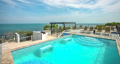 Sunset Gecko Condos - Unit 1A