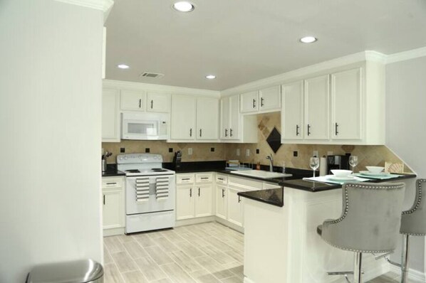 Fridge, microwave, oven, dishwasher