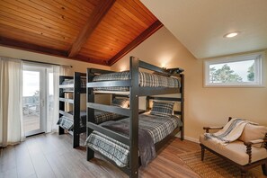 2 Schlafzimmer, Schreibtisch, Internetzugang, Bettwäsche