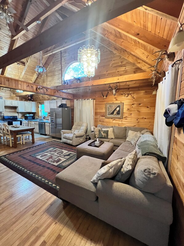 Télévision, cheminée