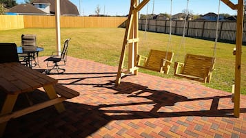 Signature House, 6 Bedrooms, Non Smoking | Terrace/patio