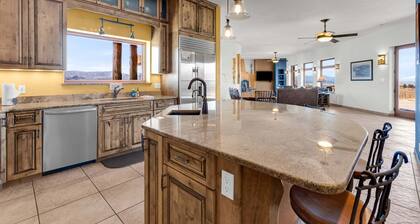 Dog Friendly•360° Views•Large Patio
