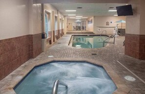 Beheizter Pool