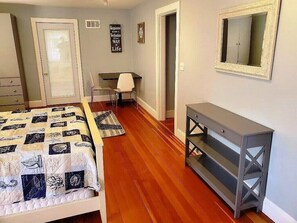 4 chambres, Wi-Fi gratuit, draps fournis