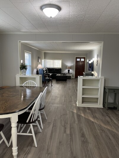 Jackson House; Pets Welcome