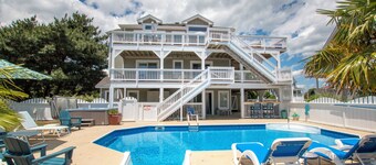 Oceanside, Close to Beach, Private Pool, Hot Tub, FS1, Duck Chill Inn
