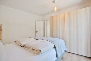 Unclassified image, 3 of 18, button - Gorch-Fock-Str 16 Apartment 6 - Gorch-Fock-Str 16 (Timmendorfer Strand)