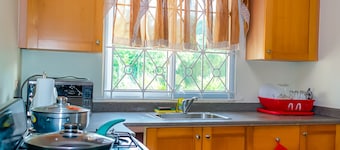 Cheerful 1 bedroom House