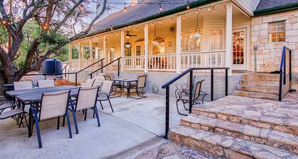 Modern Hill Country Farmhouse | Private Pool & Hot Tub