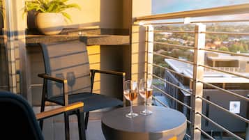 Business Apartment | Teres/patio