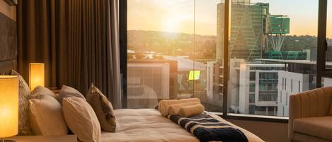 Business Apartment | 1 bedroom, individually decorated, individually furnished, desk