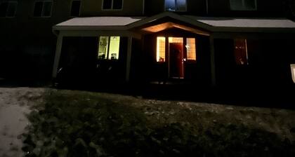 Heartland studio in North Pole, Alaska - plus extras
