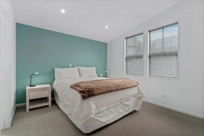 3 bedrooms, WiFi, bed sheets - Gold Rush Cottage - Arrowtown Holiday Home (Arrowtown)