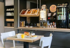 Dining - B&B Hotel Marseille Estaque (Marseille)