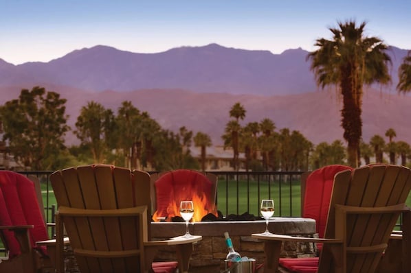 Property grounds - Marriott Desert Springs-Villas I Spacious 1-BR Full Resort Access (Palm Desert)