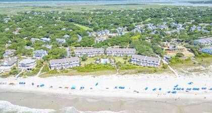 Wonderful, Oceanfront Villa in Wild Dunes Resort! Fantastic Views of Ocean & Community Pool!