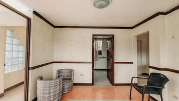 Family Room | Free WiFi, bed sheets