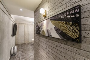 Premier 2 PC & Plus (Styler) | Ropa de cama de alta calidad, edredón, wifi gratis y ropa de cama 