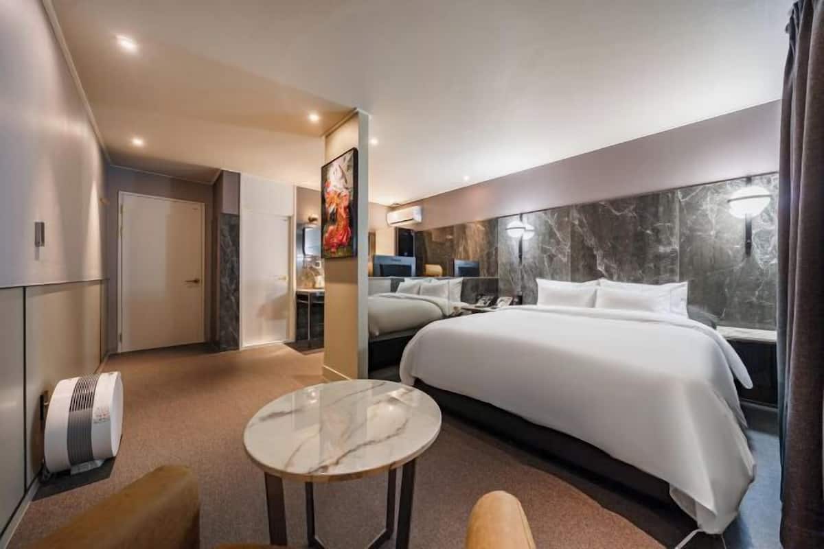 Literie de qualité supérieure, couette en duvet d'oie, Wi-Fi gratuit