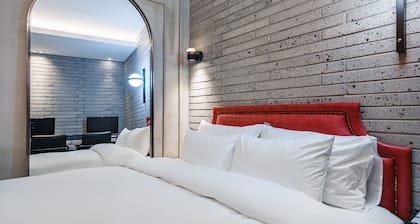 Brown-Dot Hotel Geomdan