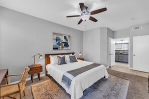 3 bedrooms, desk, iron/ironing board, WiFi