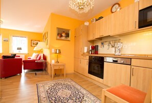 Køleskab, mikrobølgeovn, ovn, opvaskemaskine