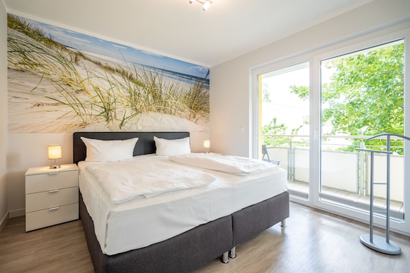 2 bedrooms, in-room safe, WiFi, bed sheets