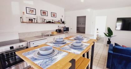 Coromandel Town Harbourside 29B ~ Boat Parking ~ Central Location