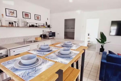 Coromandel Town Harbourside 29B ~ Boat Parking ~ Central Location