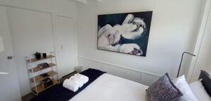 3 bedrooms, WiFi, bed sheets