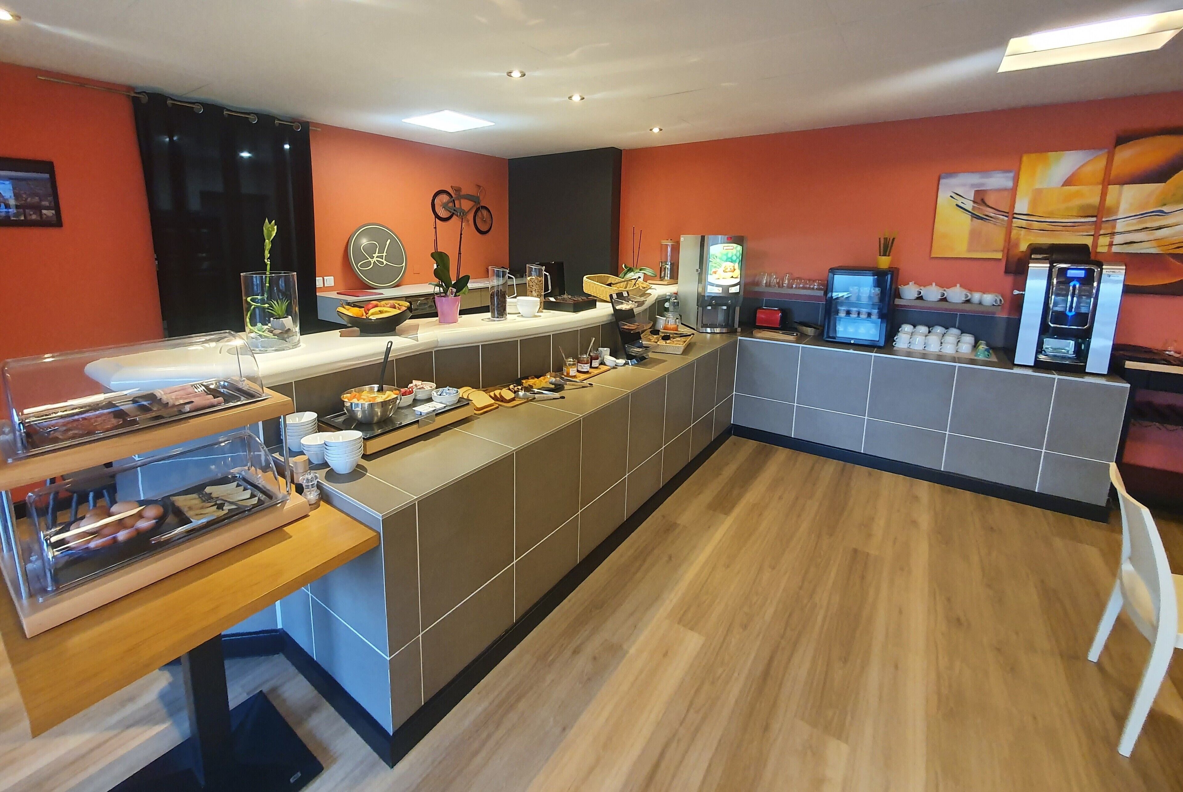 daily buffet breakfast (eur 11.0 per person)