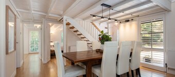 Bonview Beach Boy with pool on the park