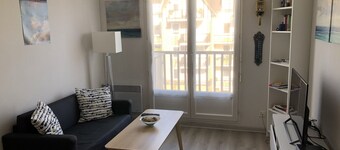 Cabourg: Apartamento cerca de la playa, balcón, internet, parking