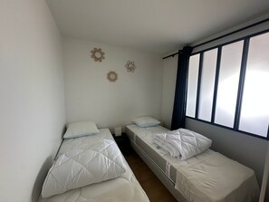 2 bedrooms - Apartment with panoramic terrace, pet-friendly, parking (Cabourg)