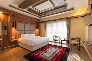 Luxurious Deluxe | Kostenloses WLAN, Bettwäsche